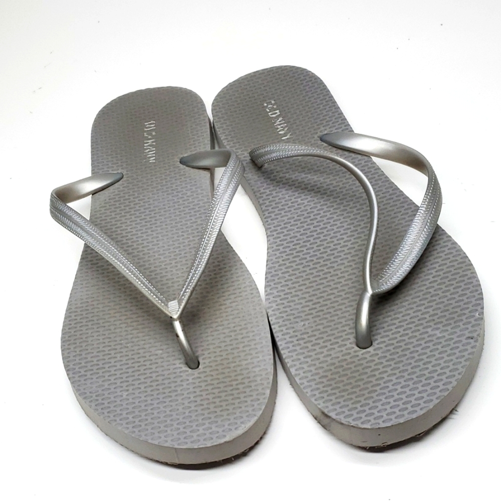 OLD NAVY Gray Flip Flops 7